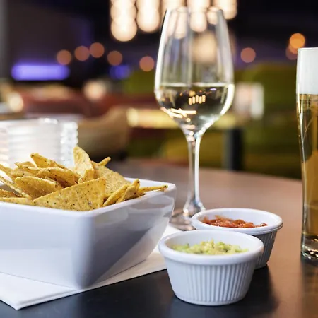 Mercure North Station Hotel 4*