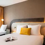 Mercure North Station 4*