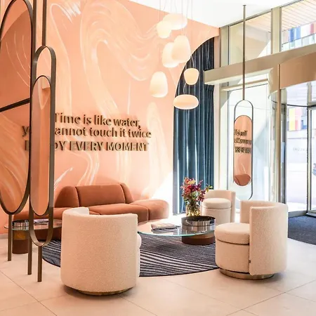 Mercure North Station 4*