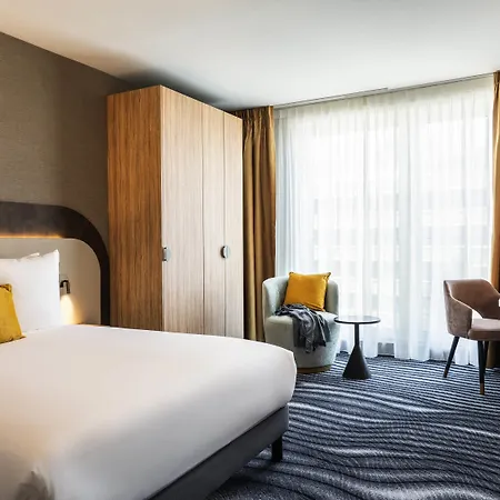 Hotel Mercure North Station