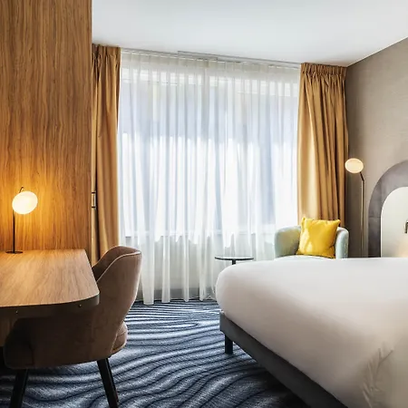 Mercure North Station