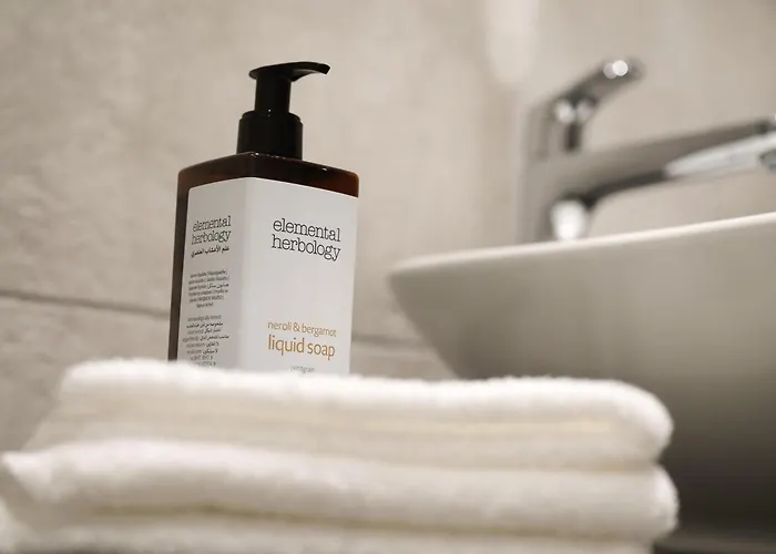 Mercure North Station