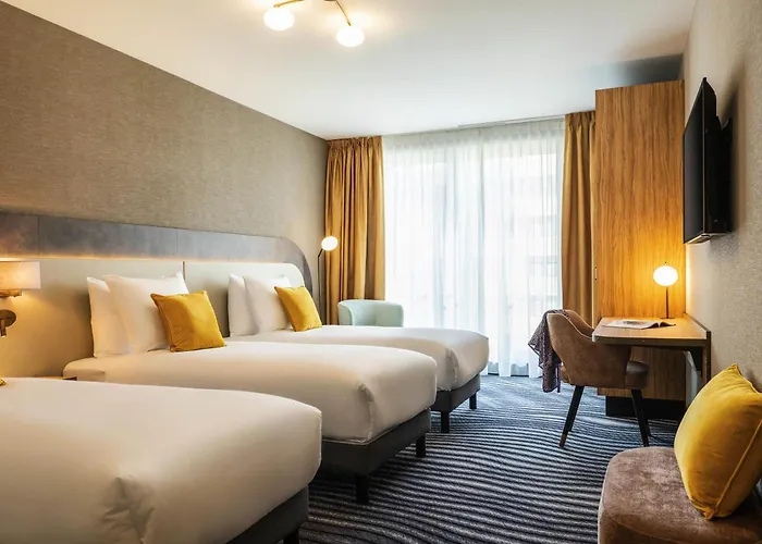 Mercure North Station Hotel 4*