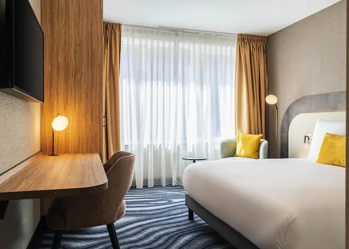 Hotel Mercure North Station