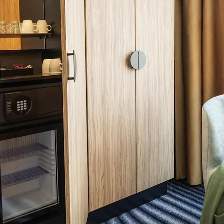 Mercure North Station Амстердам