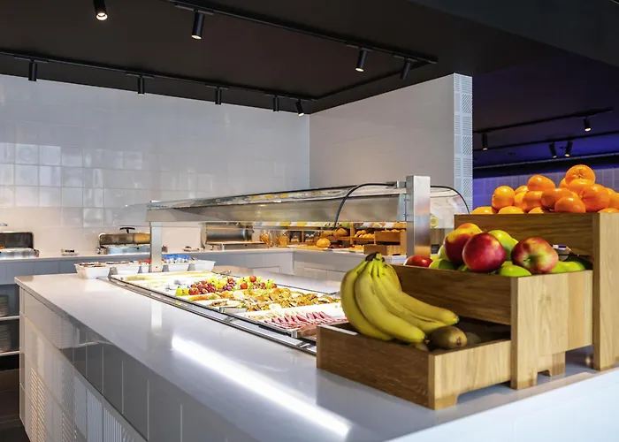 Hotel Mercure North Station